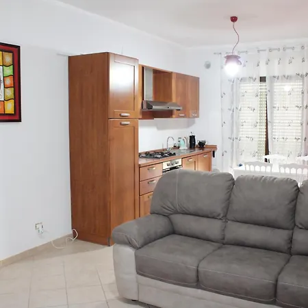 Catherine SantʼEufemia Lamezia